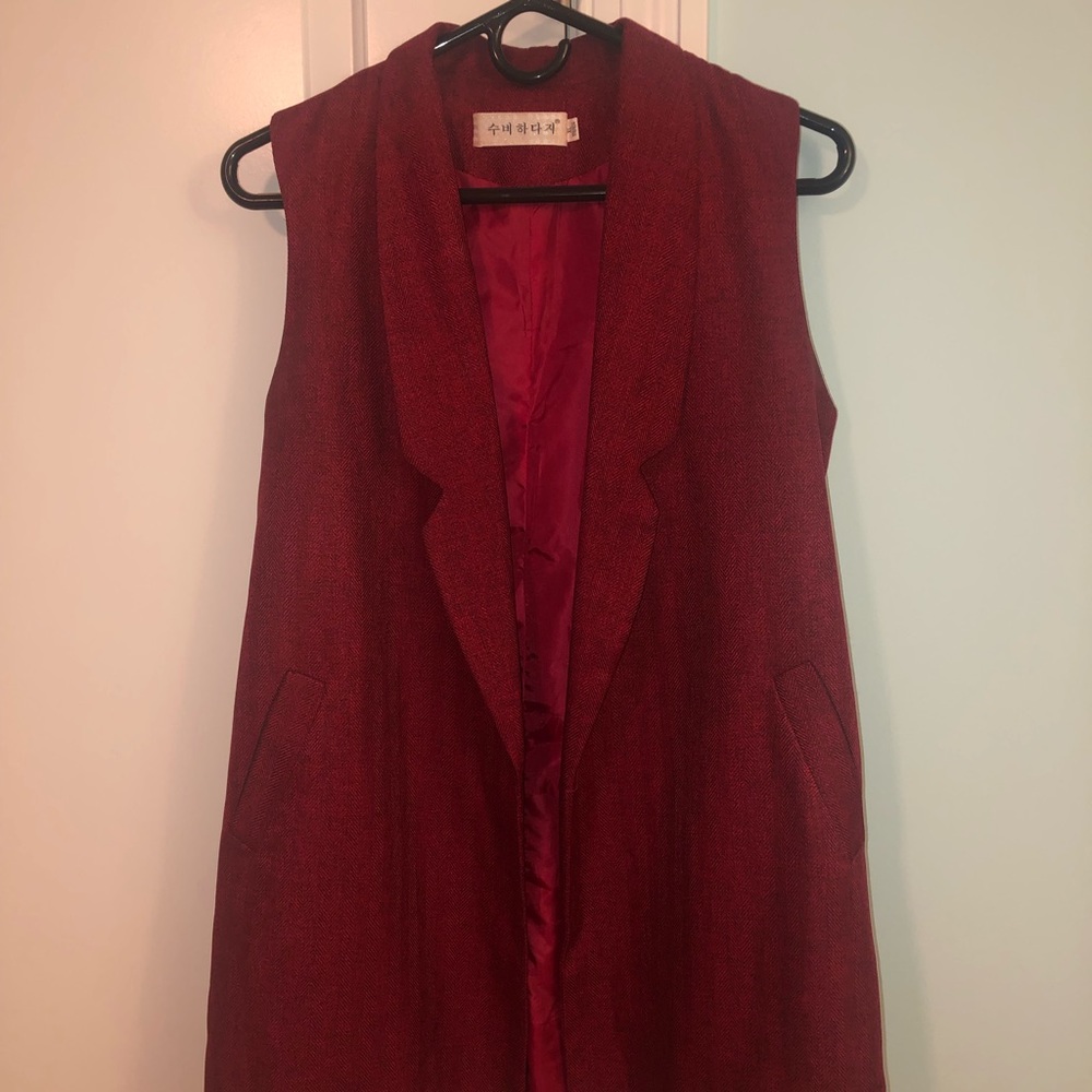 Red women’s vest
